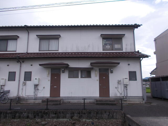 外観（玄関側）