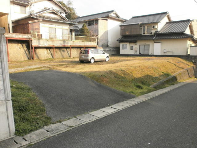 北方向からの全景
