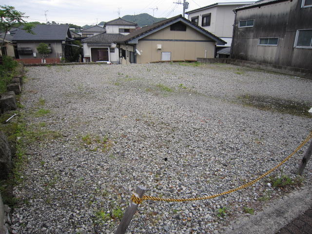 北西側から撮影