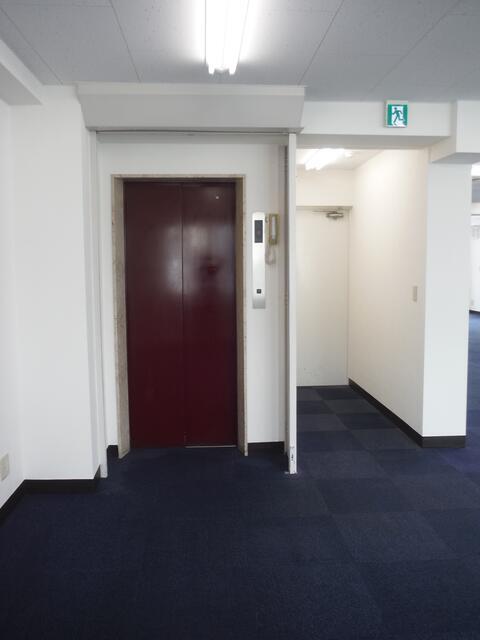 エレベーター