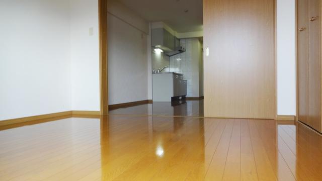 洋室よりＬＤＫ