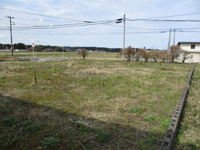 敷地は　ひろびろ１１７坪
