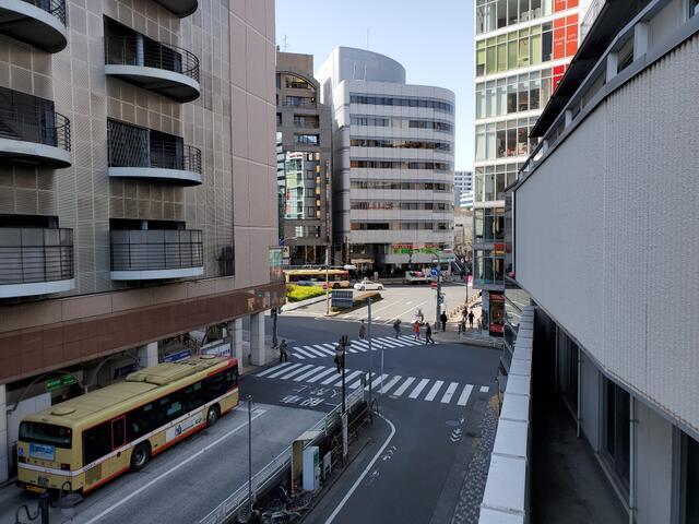 物件ベランダより駅方向