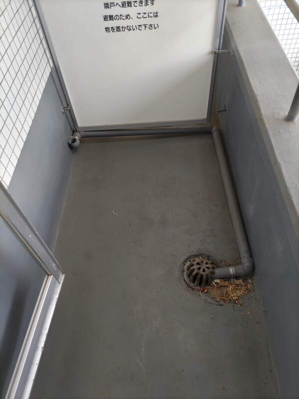 バルコニー、洗濯機置場