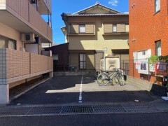 駐車場・駐輪場