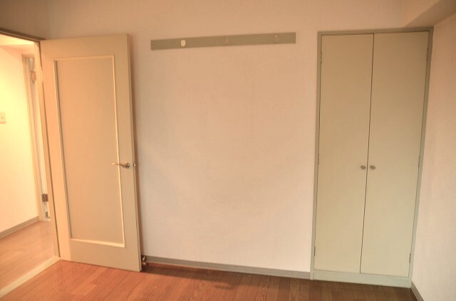 洋室　収納付きです。
