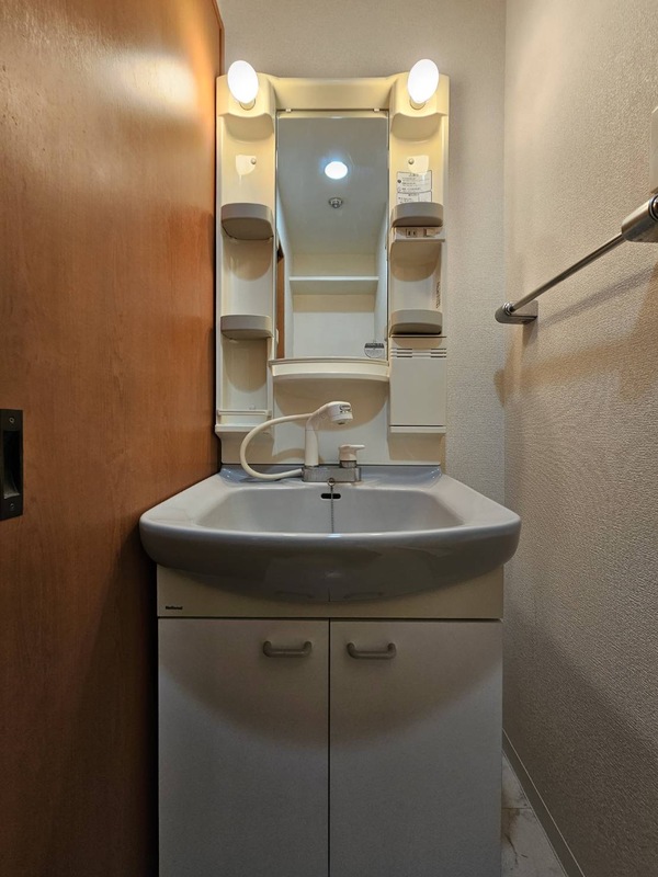 独立洗面化粧台