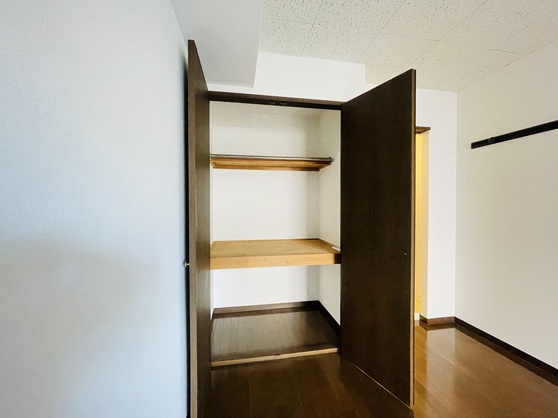 大容量収納付き。