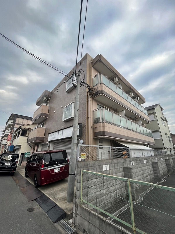 buildingImage