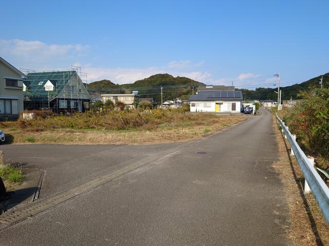 前面道路南東より