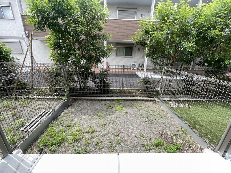 お庭付き☆家庭用プールが悠々置ける広さ。