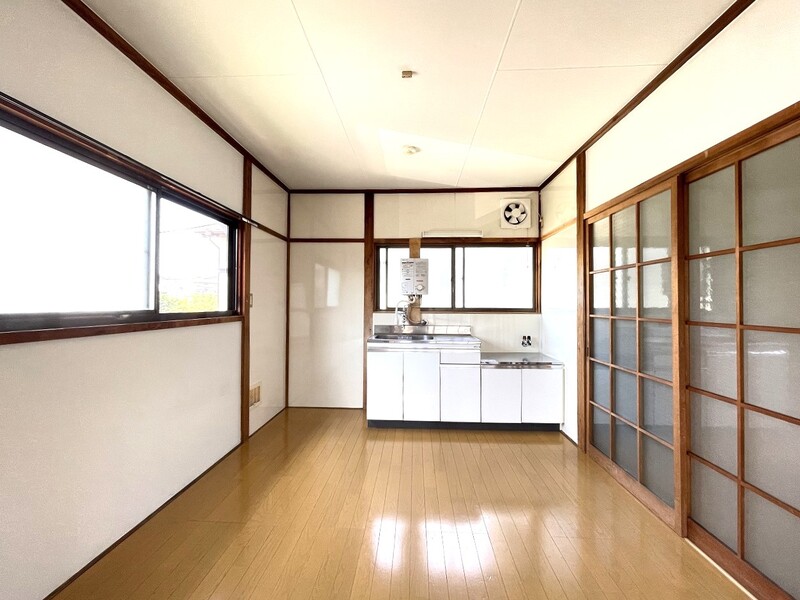 キッチンは明るく広いです☆