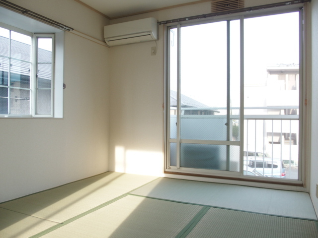 和室６帖（ベランダ側）