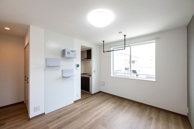 室内干しバー設置してあり大変便利