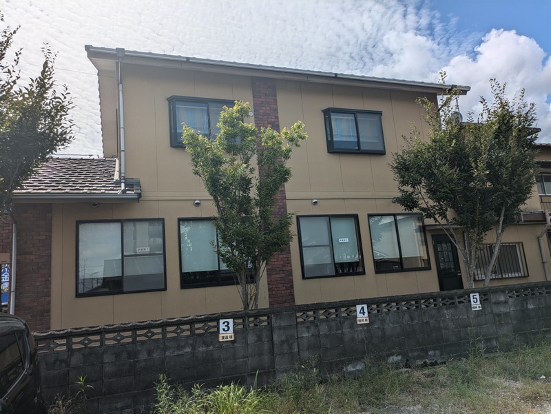 ２F全部が賃貸：１Fは空き元学習塾