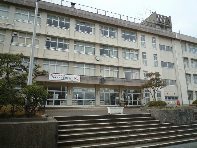 西内野小学校