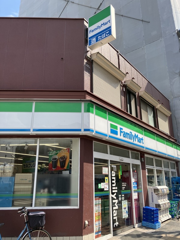 コンビニ