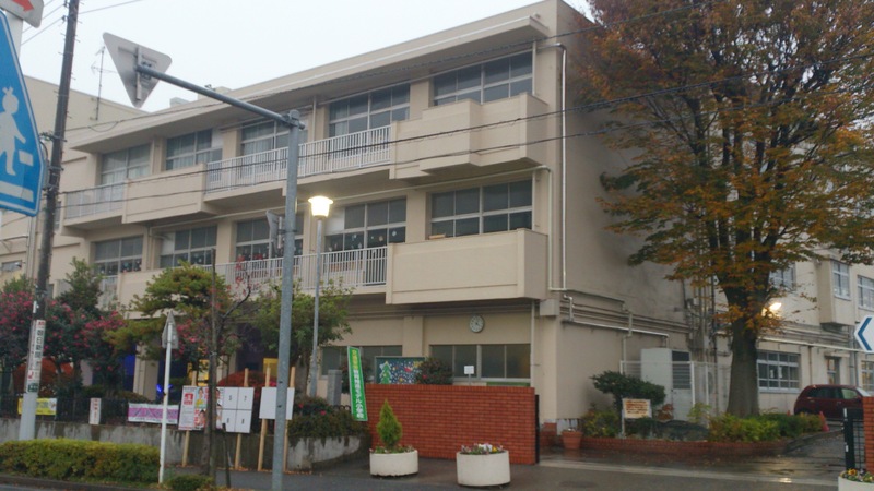 尾間木小学校