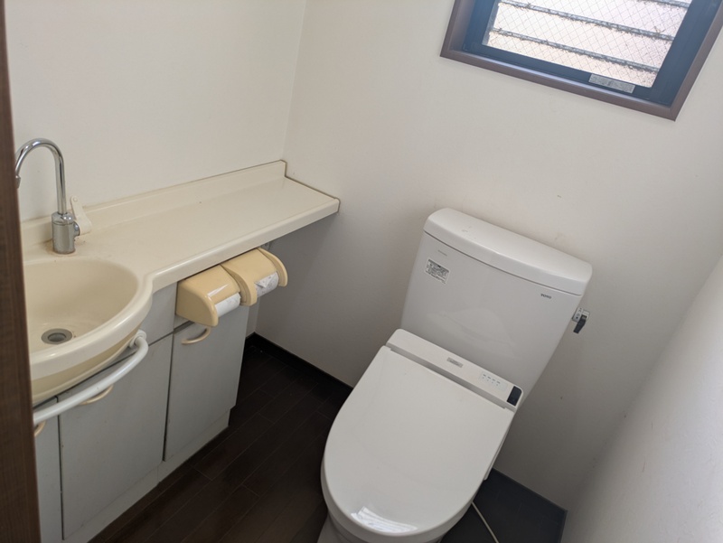 ２帖：洗浄便座・手洗い付き