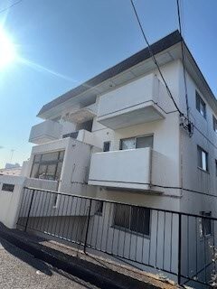 buildingImage