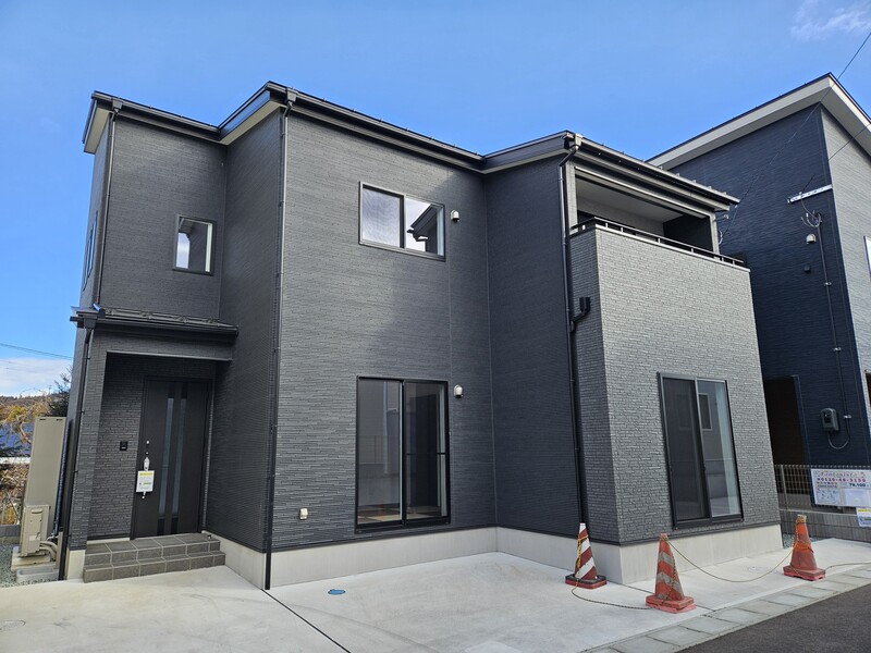 茂庭字新組Ｂ棟外観写真