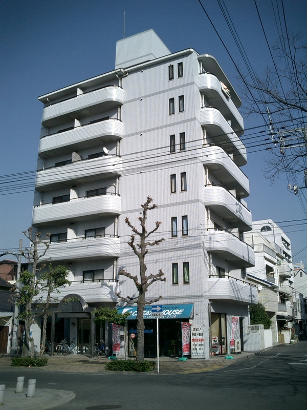 buildingImage