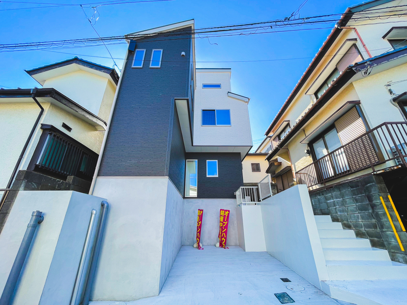 スタイリッシュな外観です♪