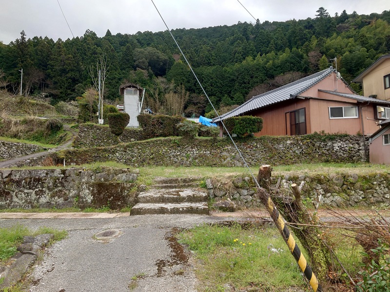 宅地(351番地、181.02㎡)正面