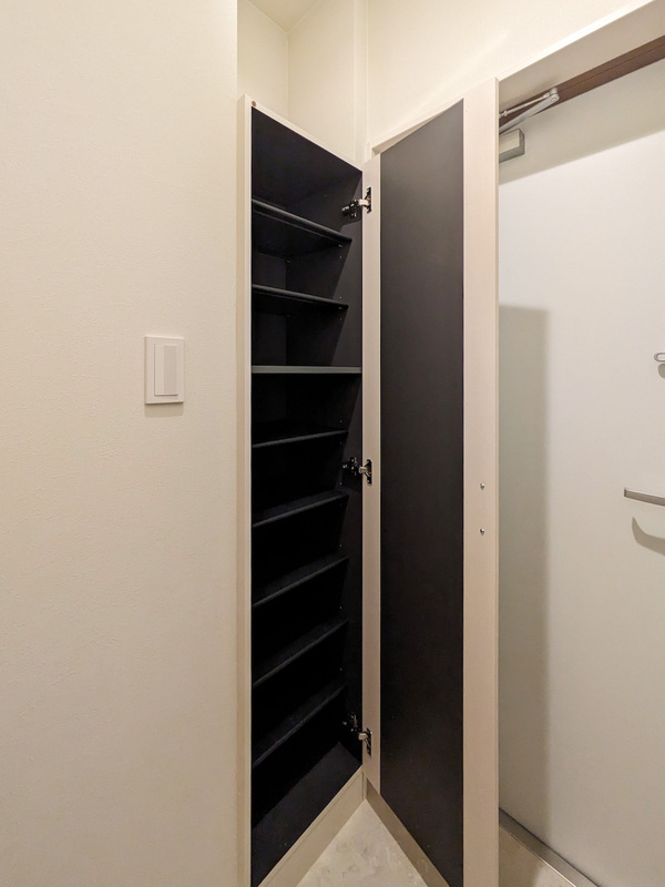 シューズボックス