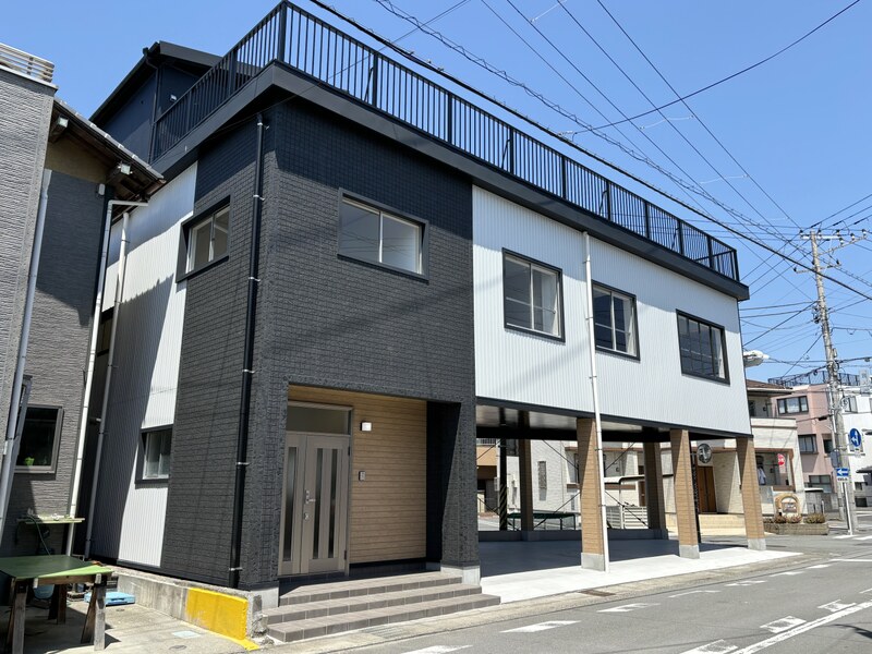 我入道東町ガレージハウス<お問合せ:0550-77-5836 担当:杉山>