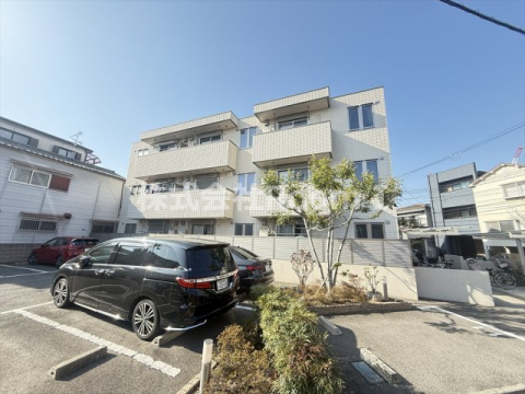 buildingImage