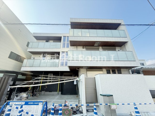 buildingImage