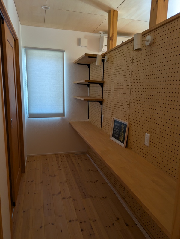 子供部屋前廊下