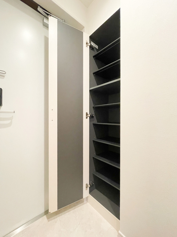 シューズボックス