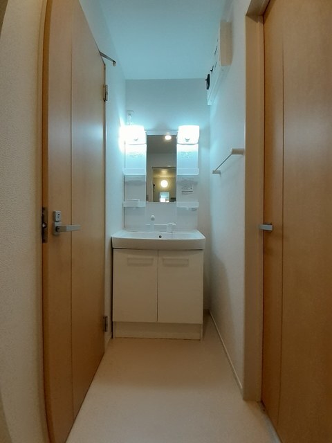 シャワー付き洗面台