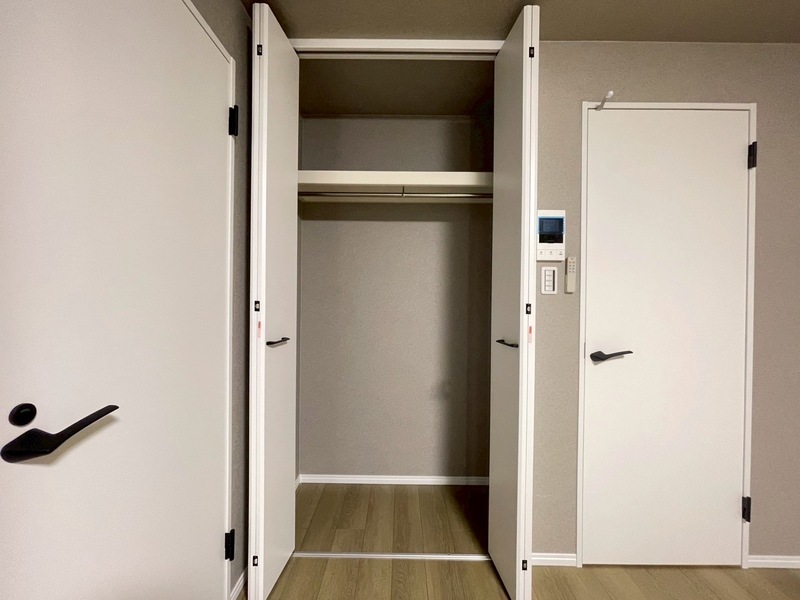 ＬＤＫクローゼット。お荷物スッキリ片付きます♪