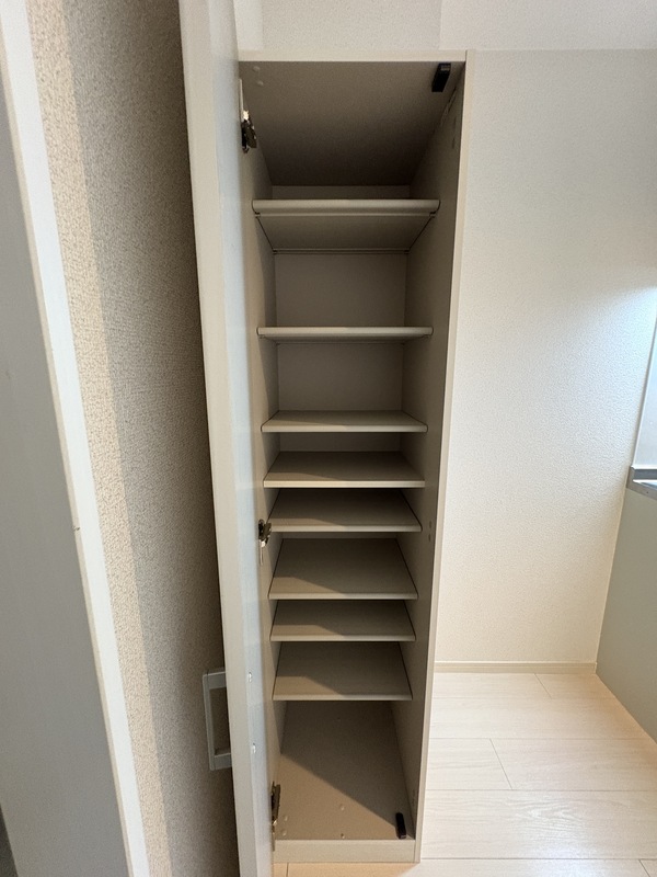 シューズボックス