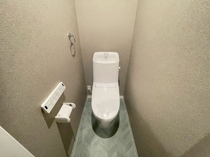 温水洗浄便座付きトイレ！