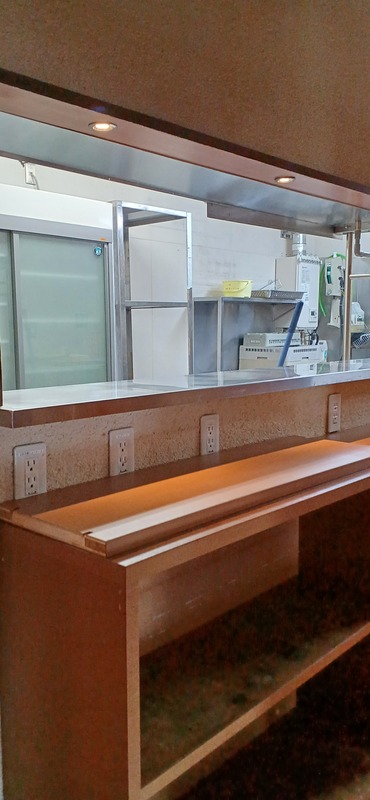 厨房カウンター