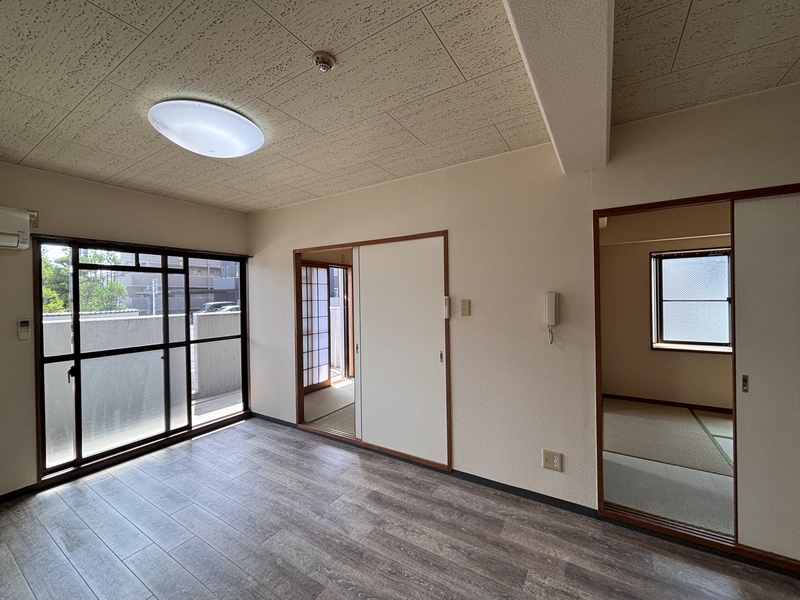 リビングダイニング