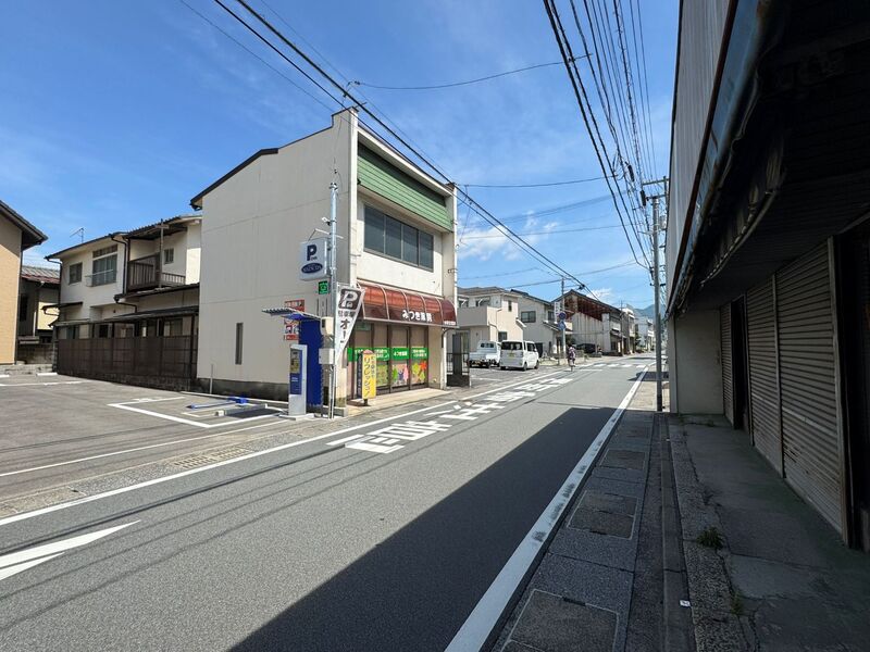 物件東側　前面道路