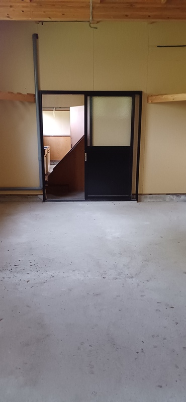 1階　広くて収納たっぷり倉庫