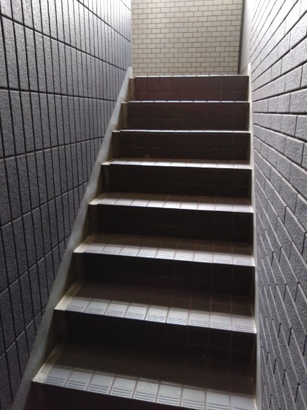 共用階段