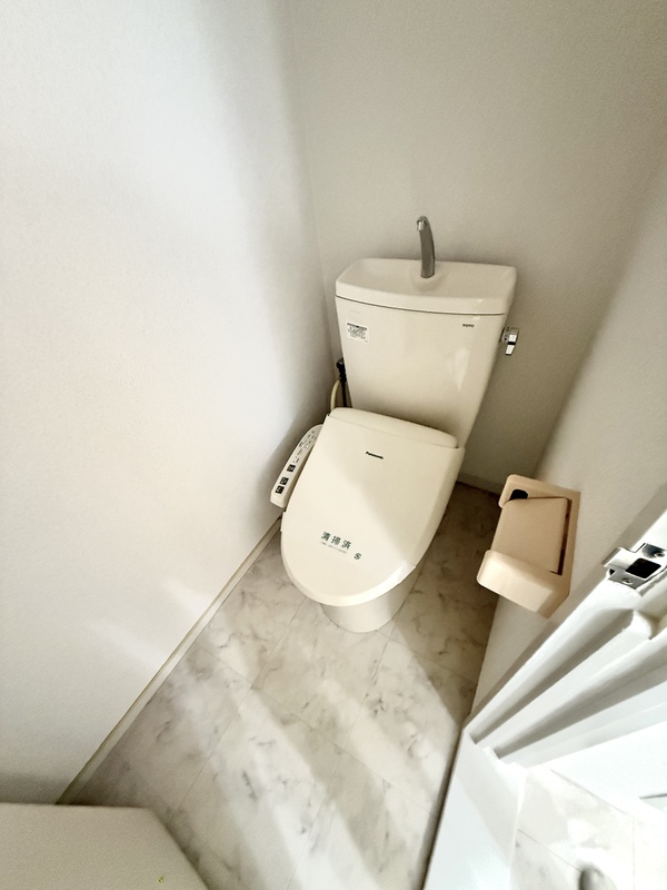 温水洗浄便座付