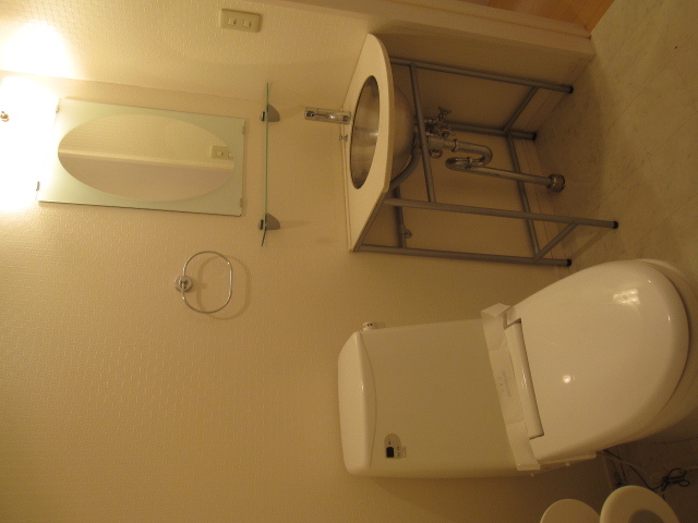 温水洗浄便座・独立洗面台