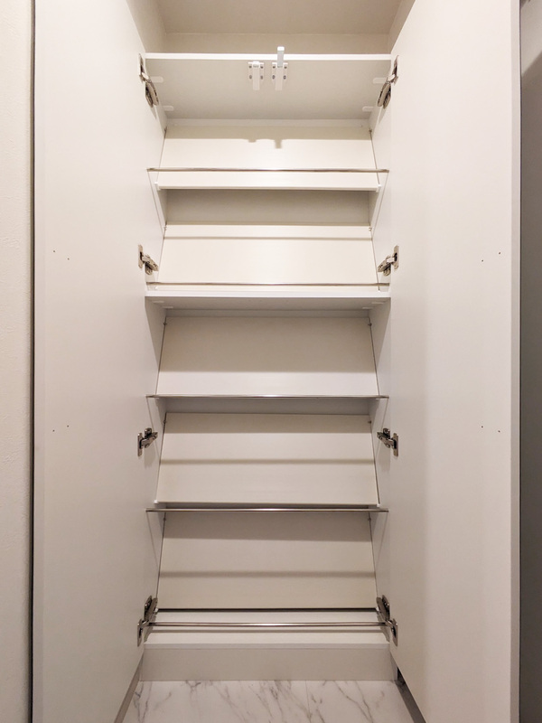 シューズボックス