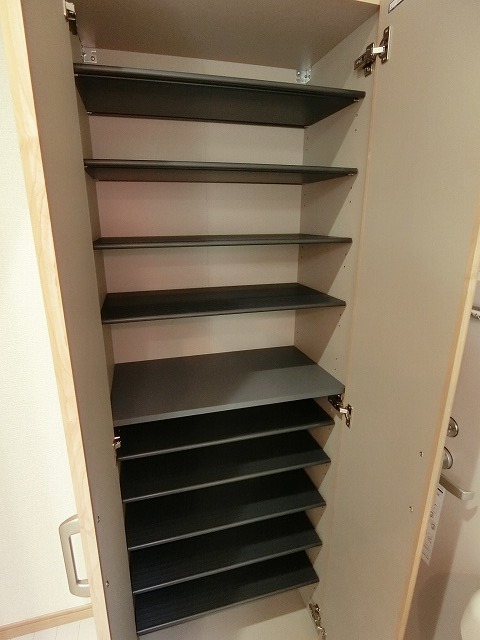 シューズボックス