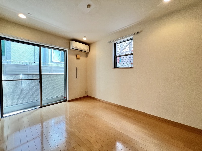 ダウンライトがお洒落♪