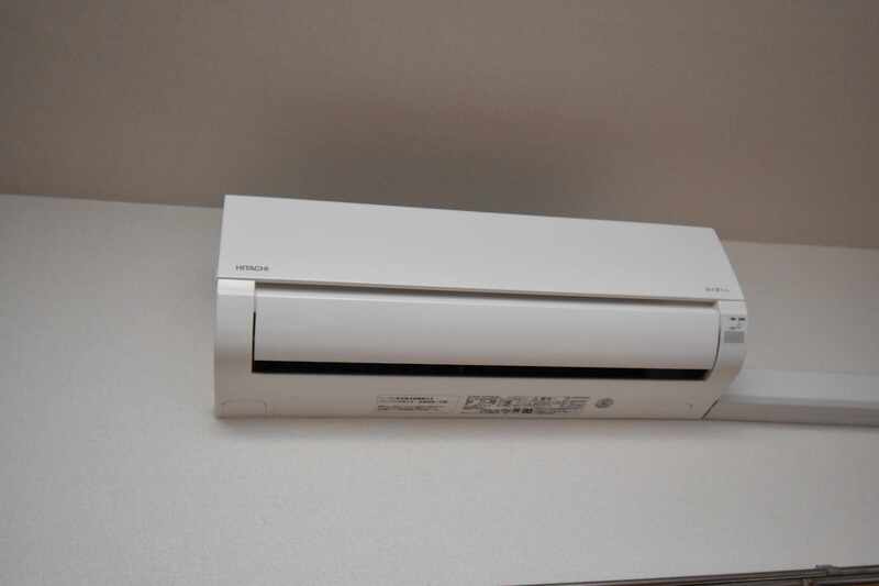 南側洋室5.5帖　エアコン　2024年製