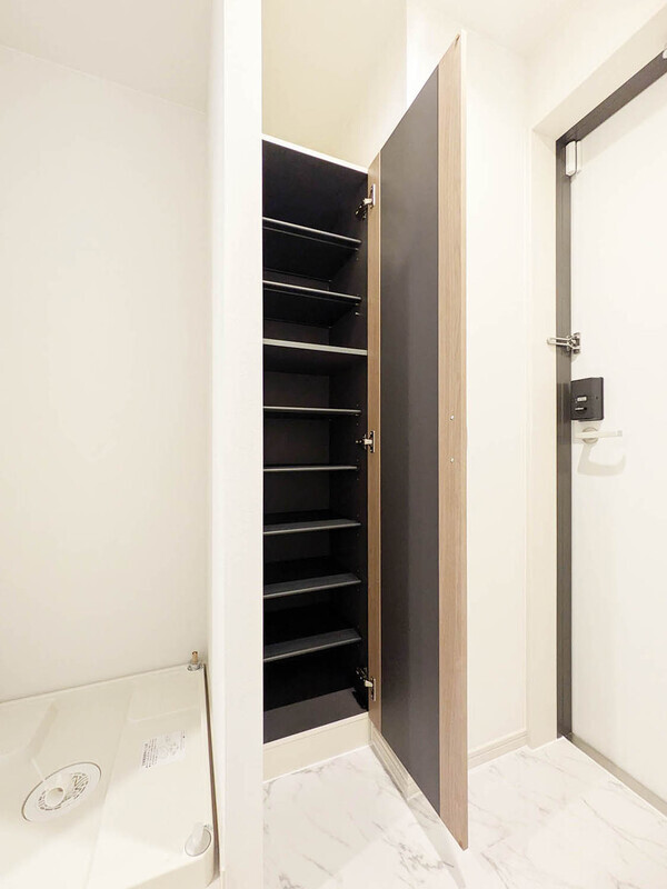 シューズボックス